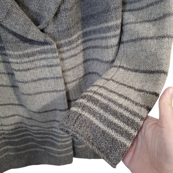 VINCE Sophie Striped Hooded Blanket Cardigan as seen on Scarlet Johannson XS - Picture 10 of 16